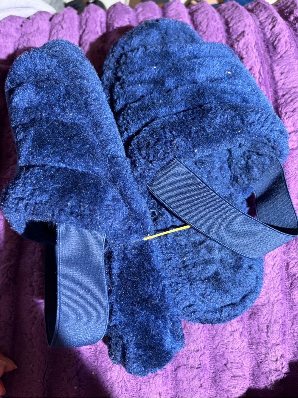 Plush Navy Blue Women's Slip-On Fuzzy Slides